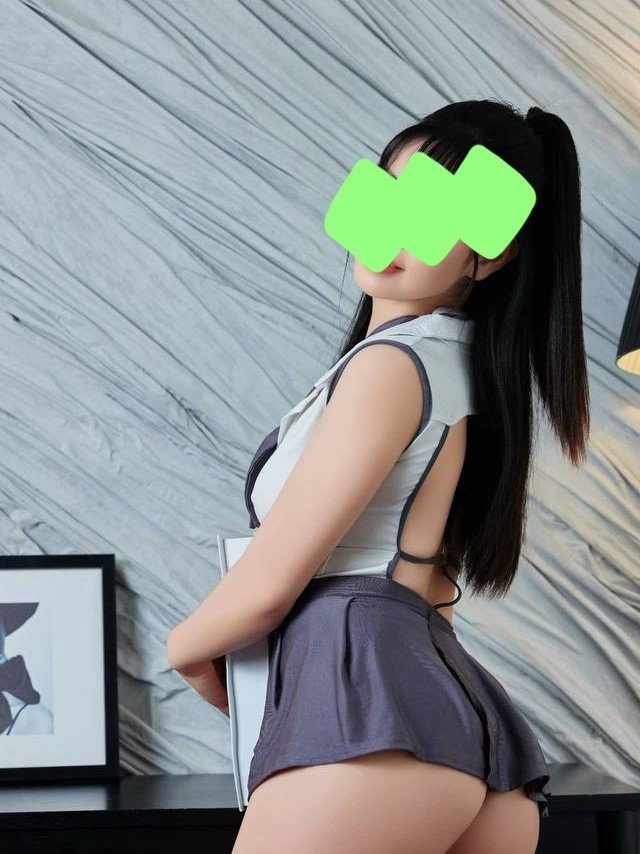 Thảo My gái gọi quận 2 vú tròn mông cong doguy phê